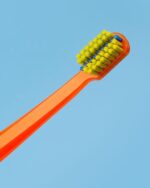 Periuță de dinți ortodontică Curaprox CS 5460 Ortho - imagine 3